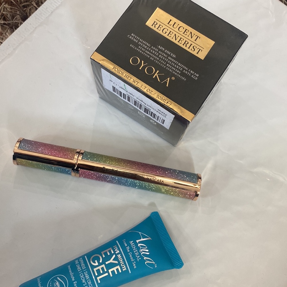 Aqua eye gel with oyoka moisturizer creams and mascara